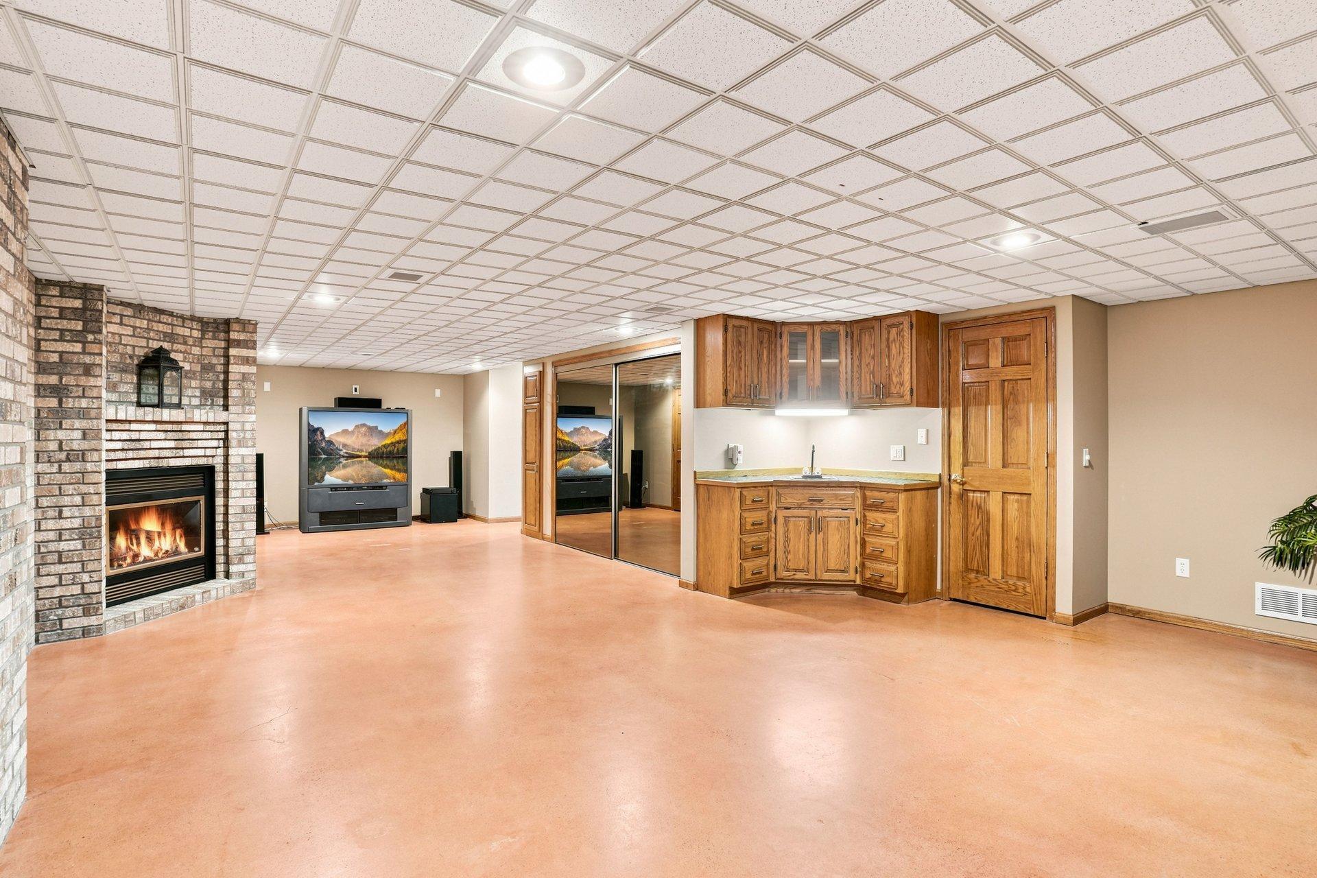 18430 Jasper Ct
