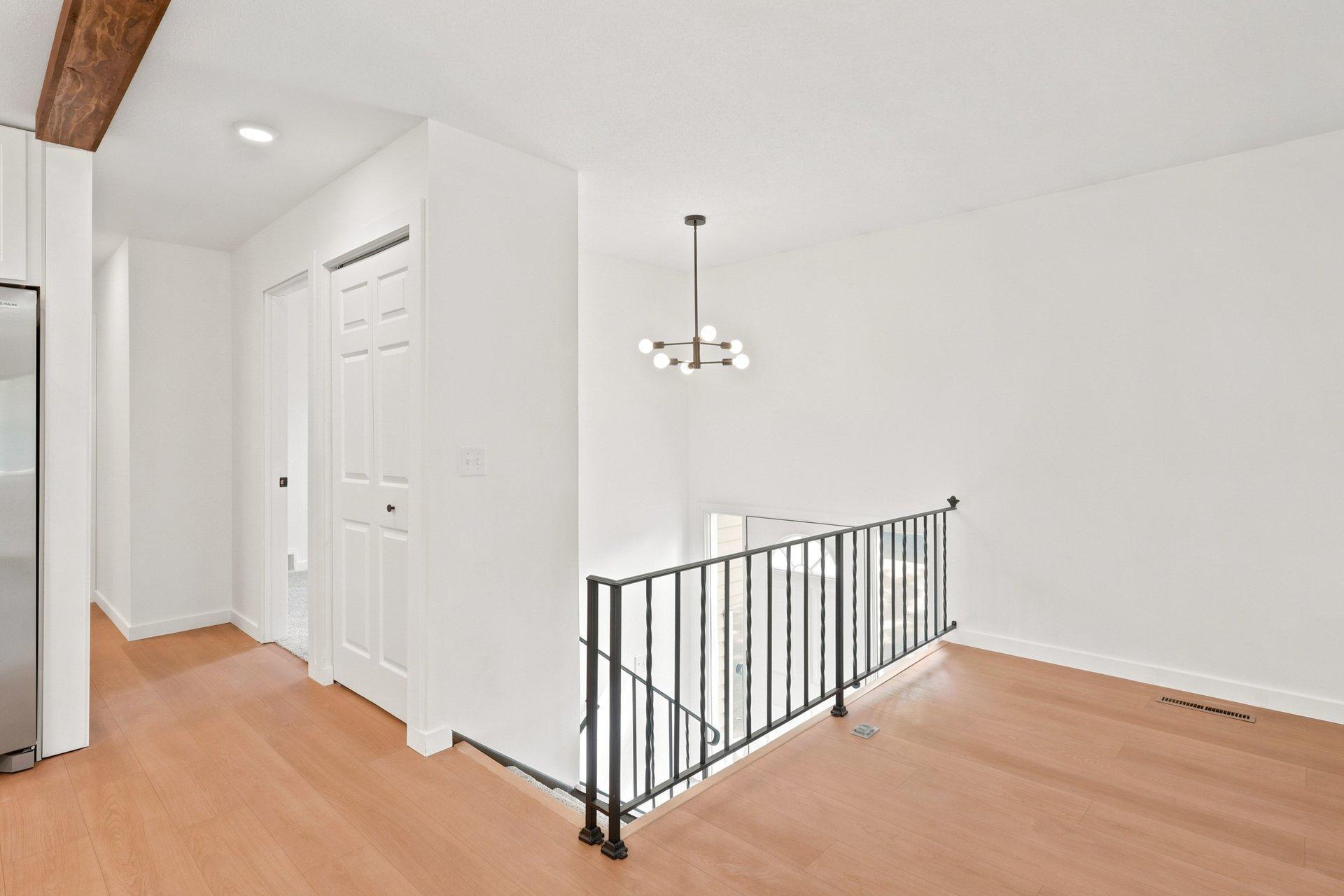 1273 Timbershore Lane