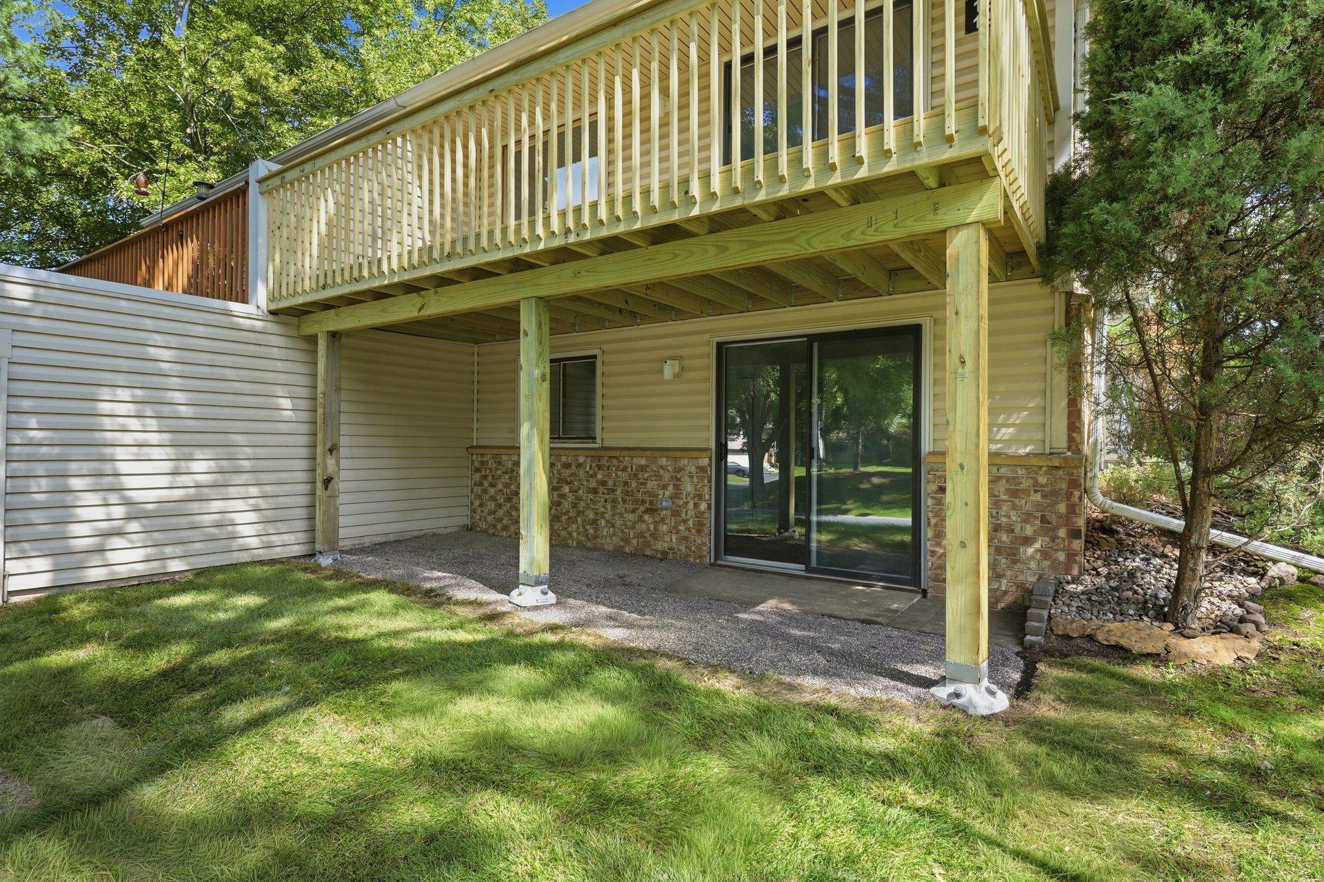 1273 Timbershore Lane