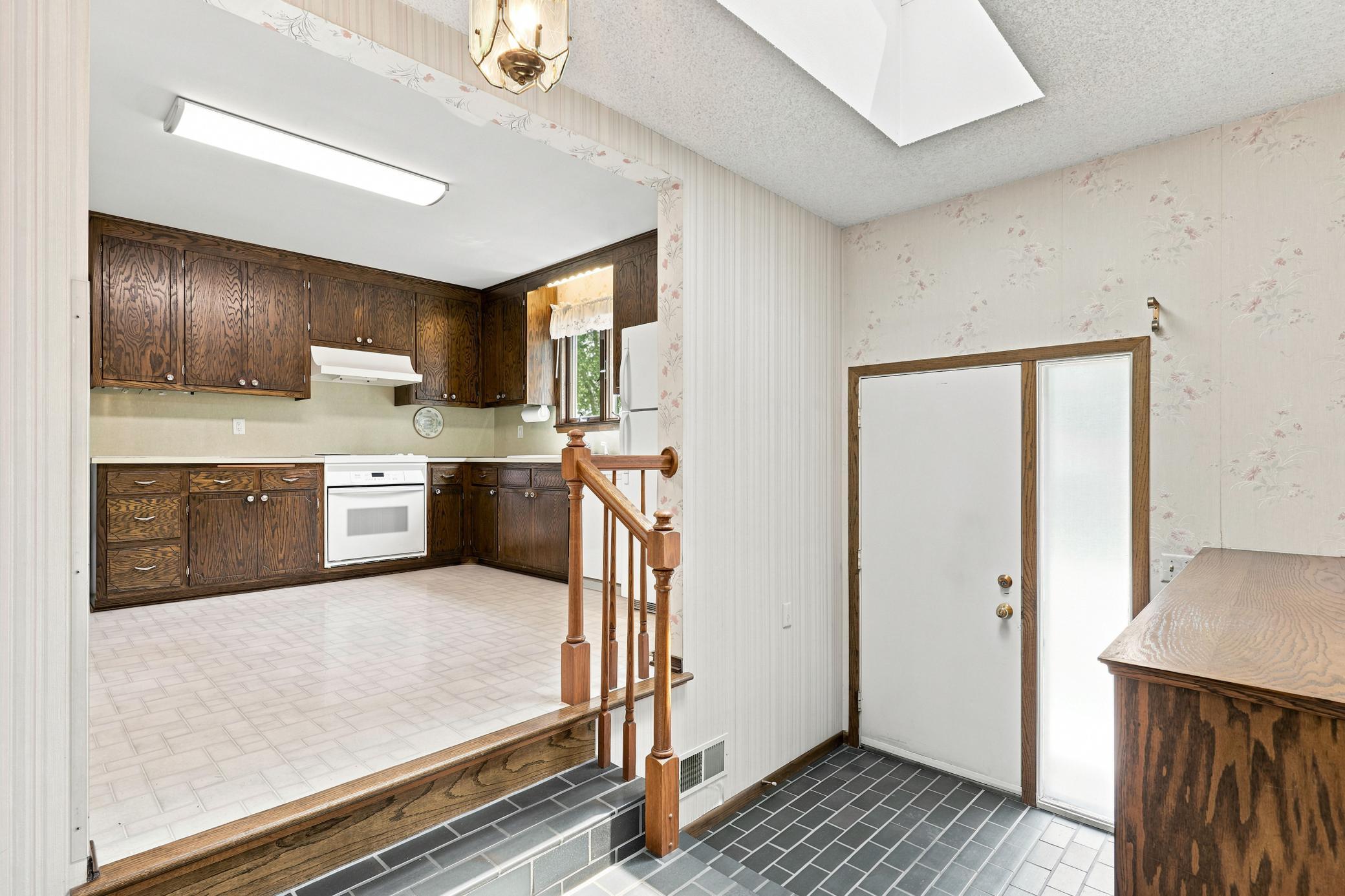 4275 Pilot Knob Road