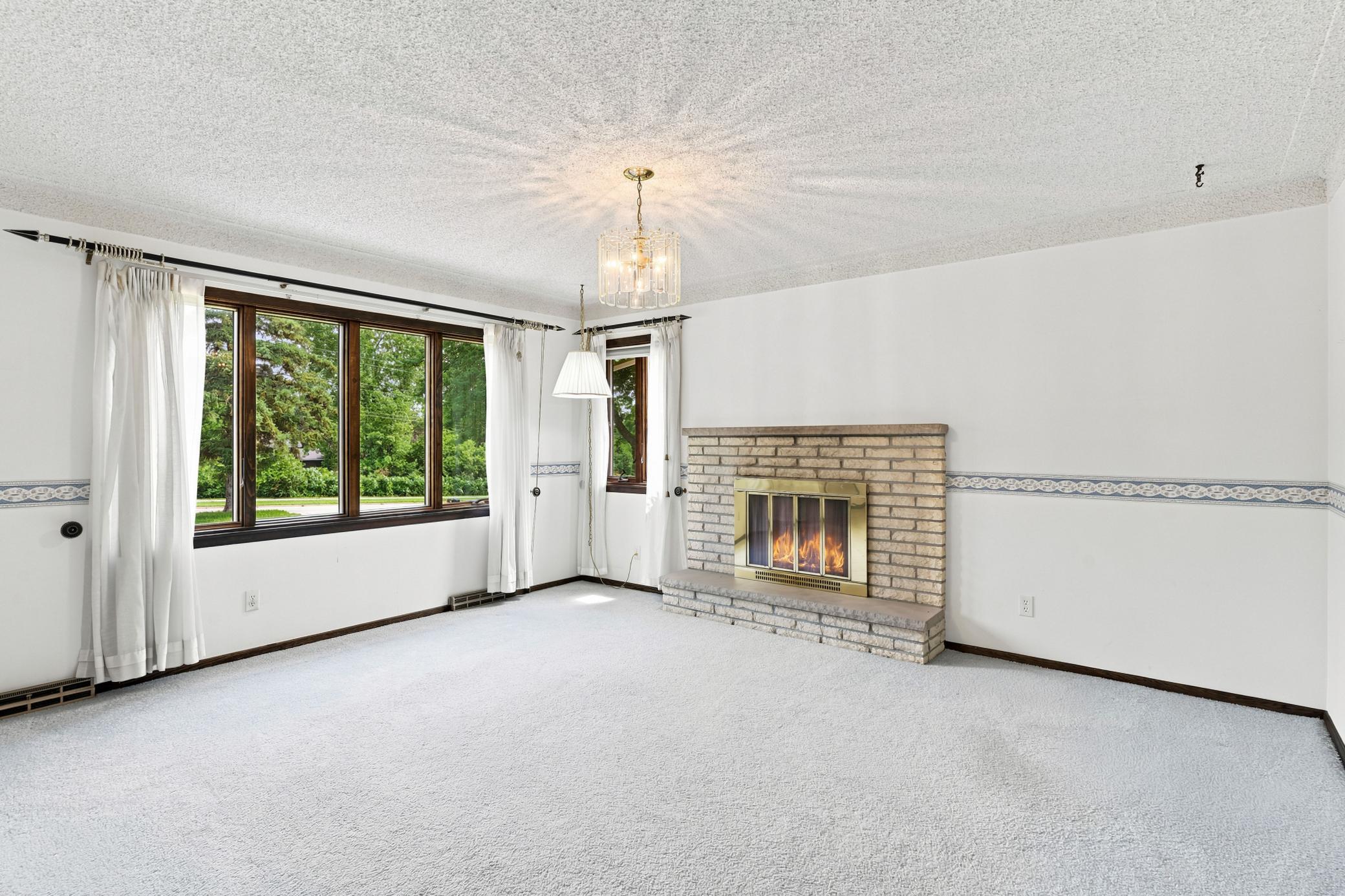 4275 Pilot Knob Road