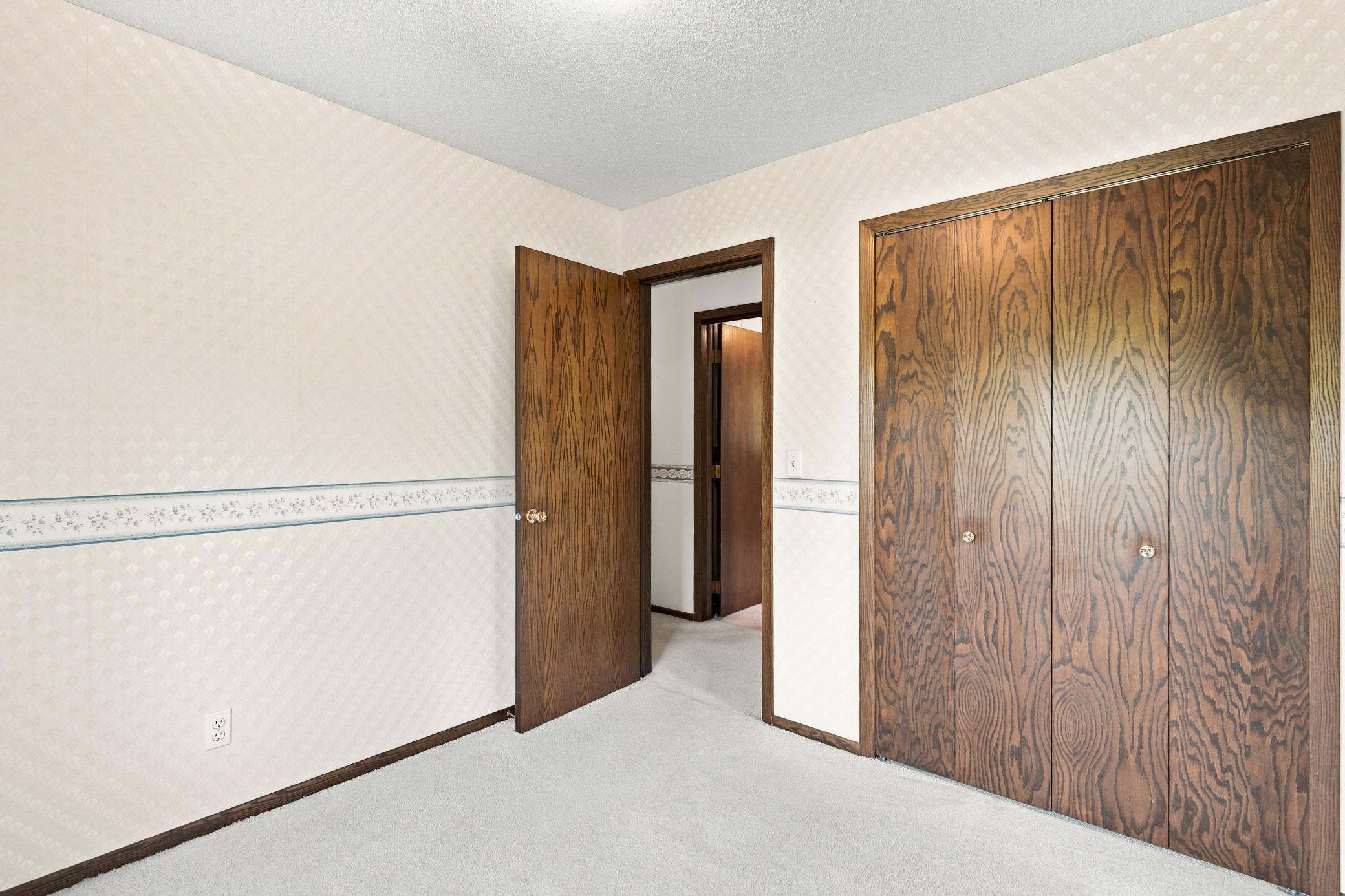 4275 Pilot Knob Road