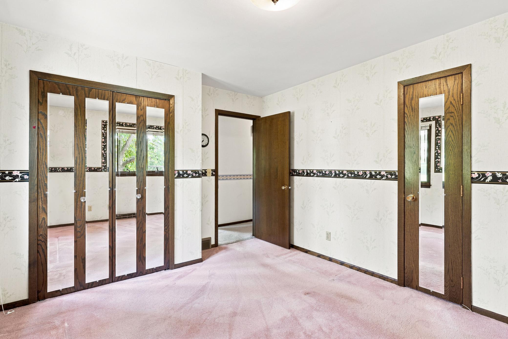 4275 Pilot Knob Road