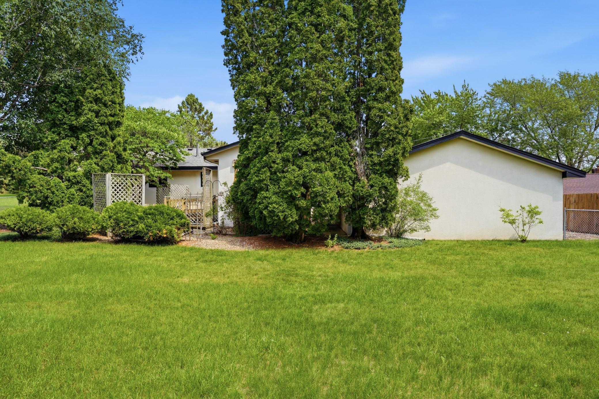 4275 Pilot Knob Road
