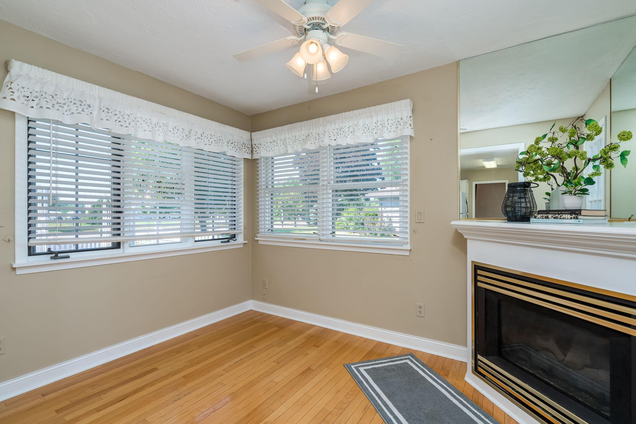 5364 160th Street SE