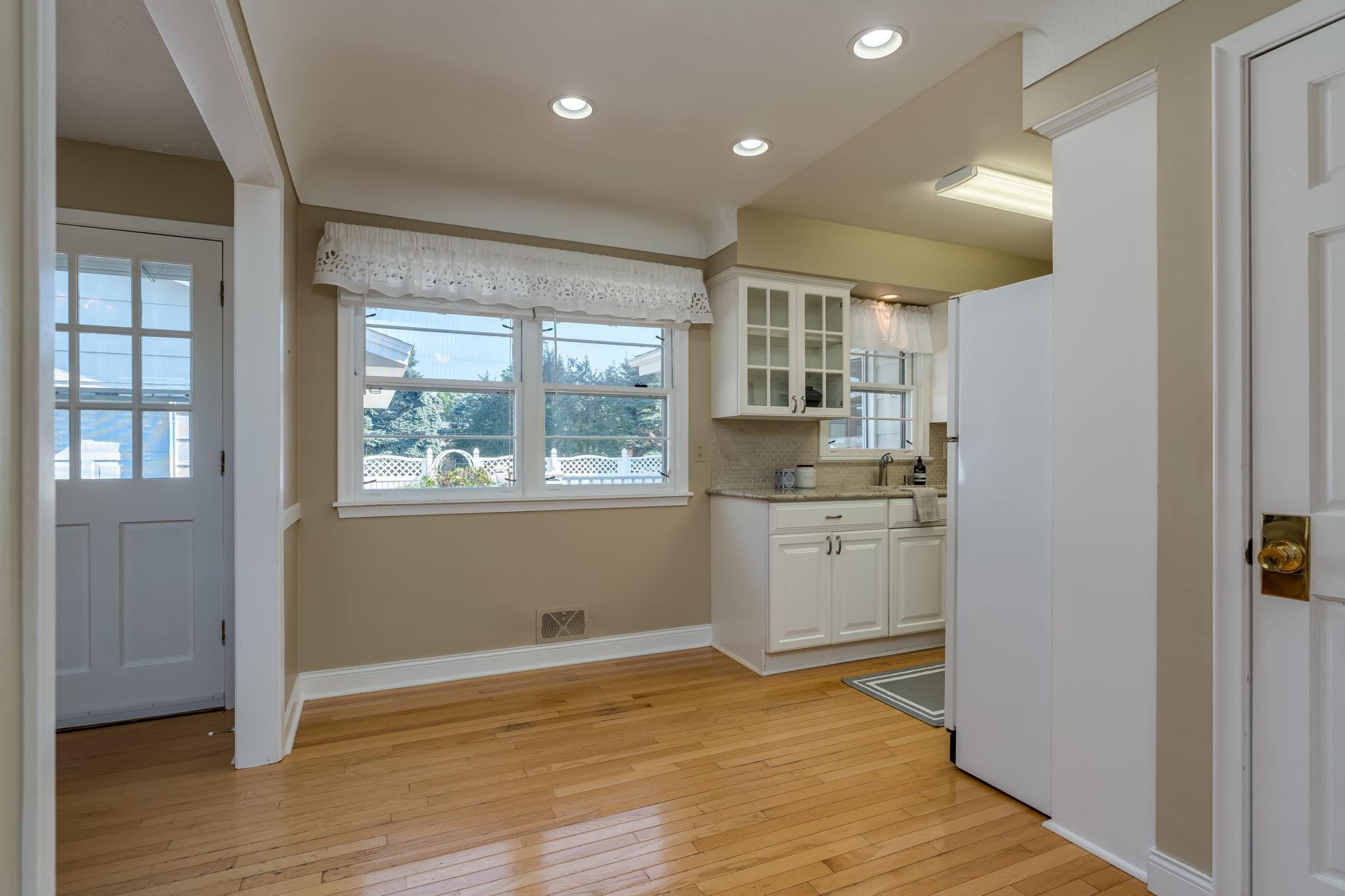 5364 160th Street SE