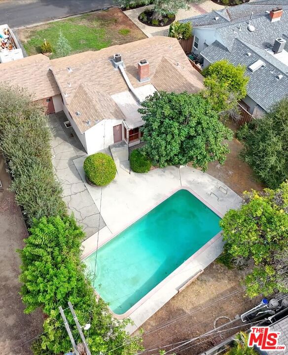 5509 Cantaloupe Avenue