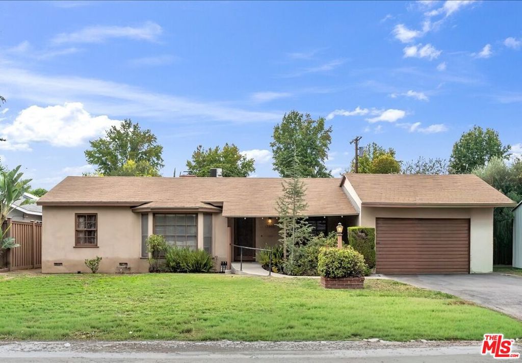 5509 Cantaloupe Avenue