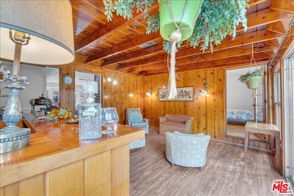 5509 Cantaloupe Avenue