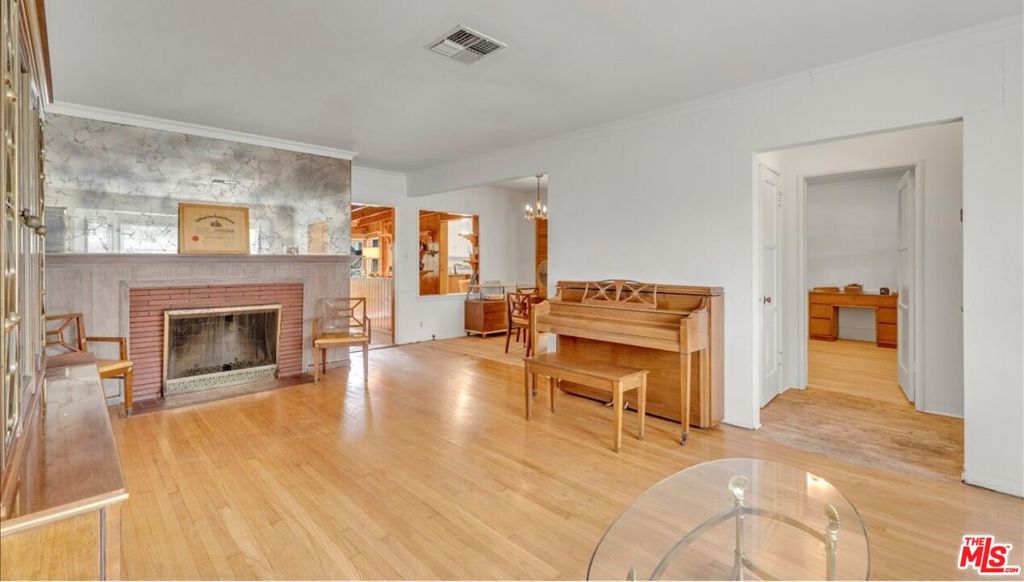 5509 Cantaloupe Avenue