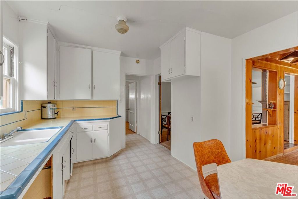 5509 Cantaloupe Avenue