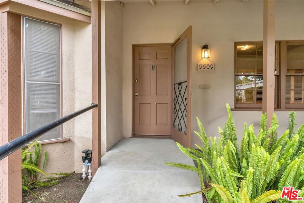 5509 Cantaloupe Avenue