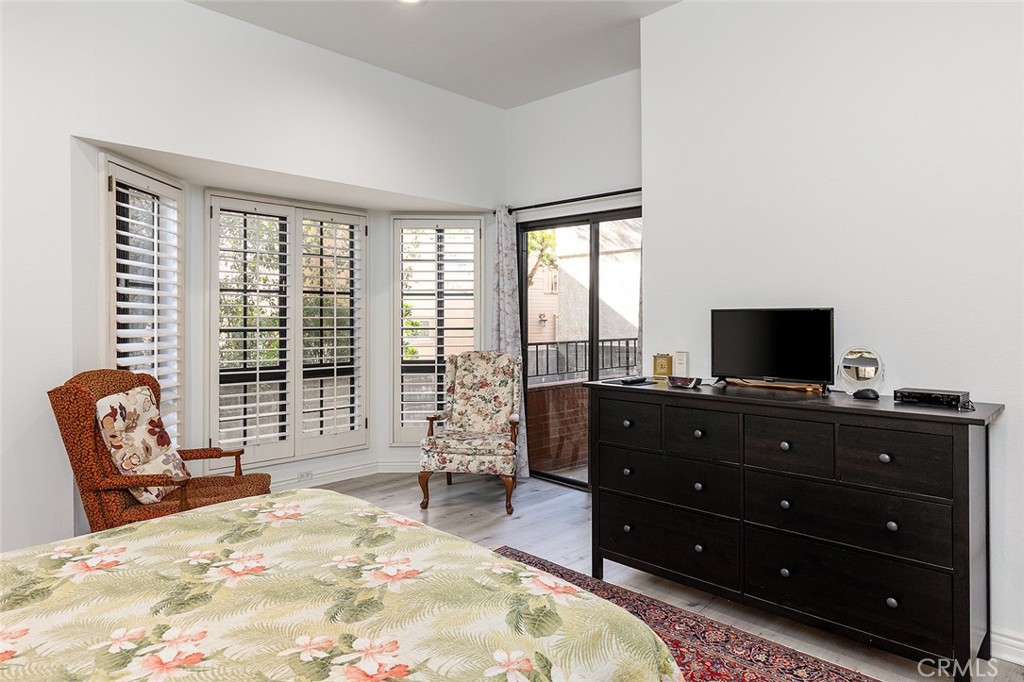 1313 Valley View Road 109