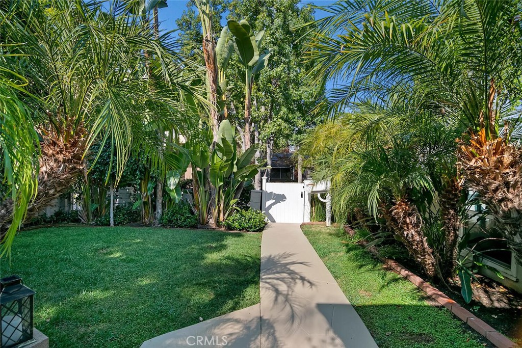 4816 Atoll Avenue