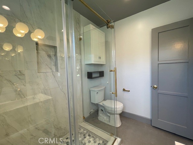 2611 N Lincoln Street