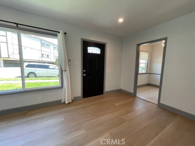 2611 N Lincoln Street