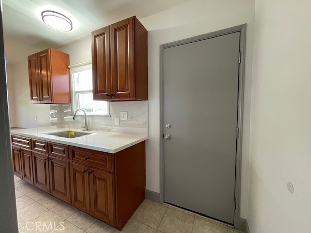 2611 N Lincoln Street