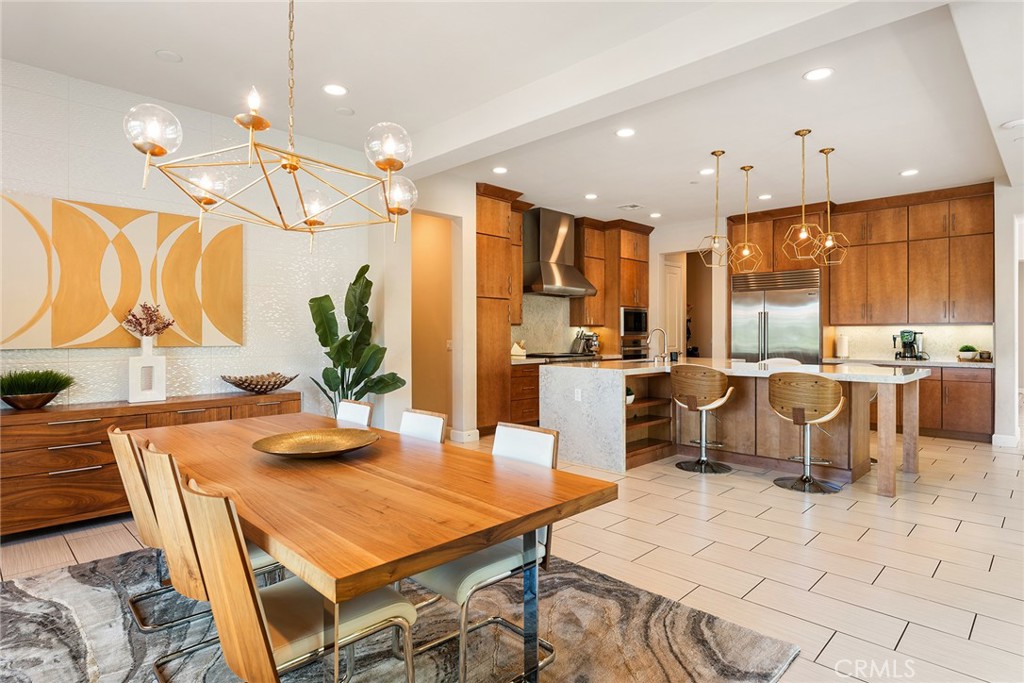 8314 Mariposa Court
