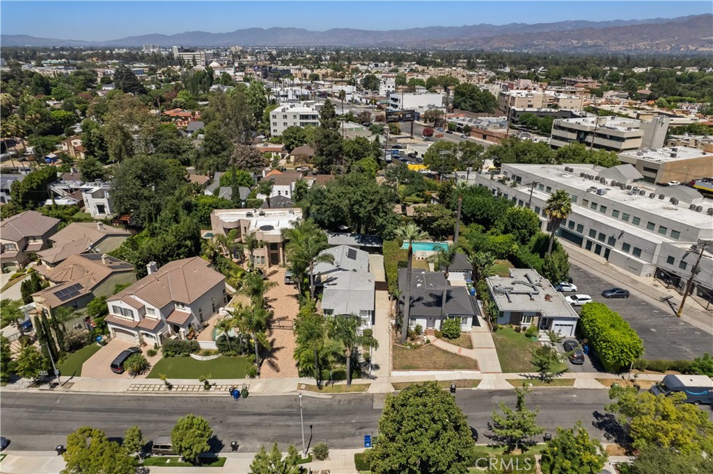 10633 Chiquita Street