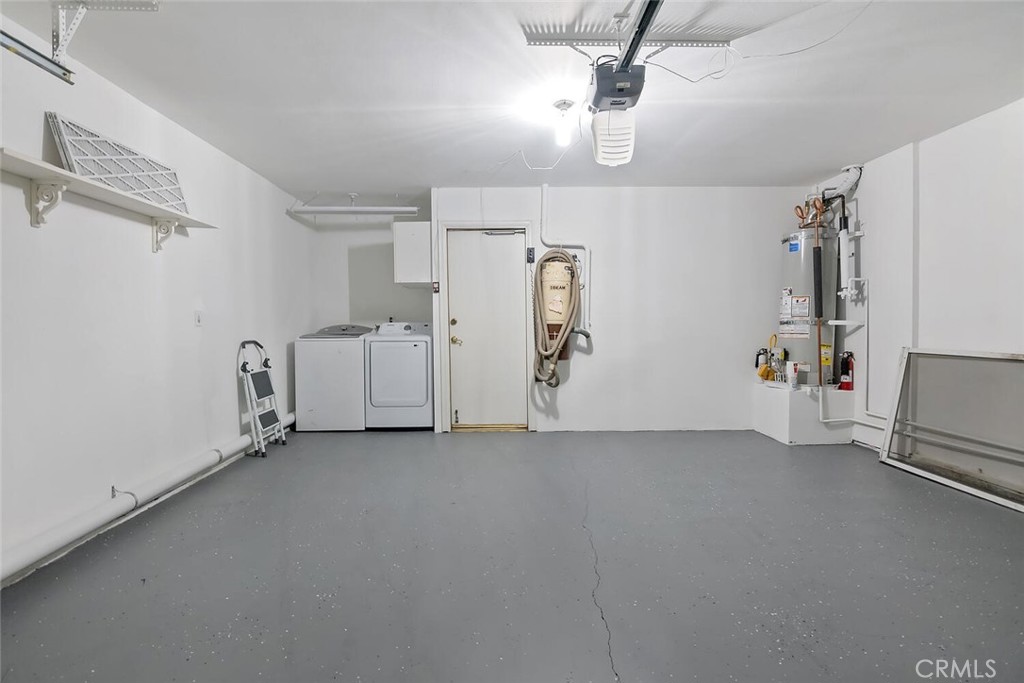 18850 Hatteras Street 5