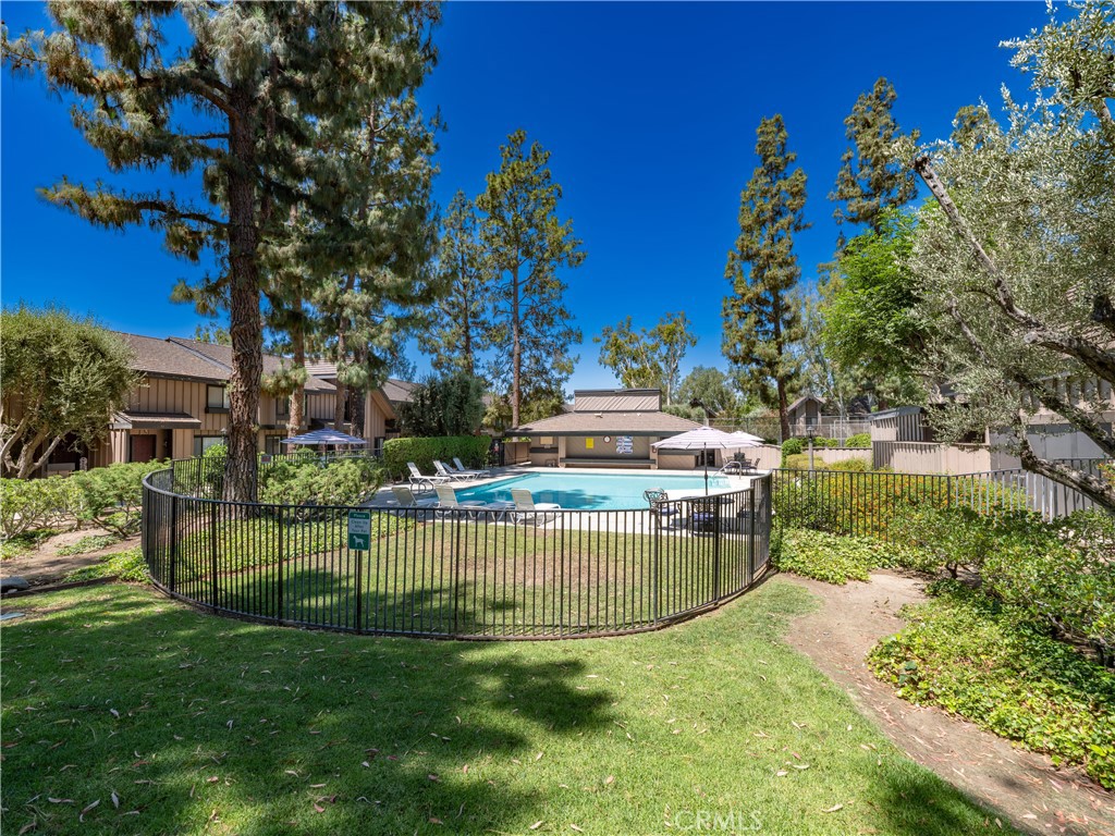 9757 Reseda Boulevard 71