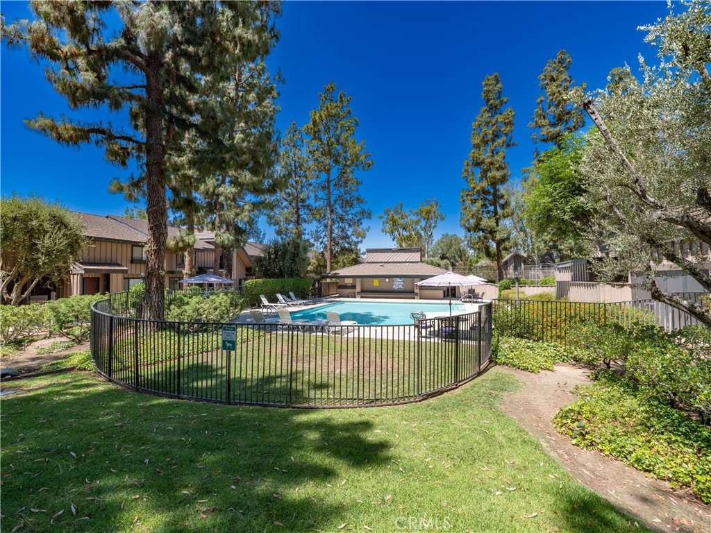 9757 Reseda Boulevard 71