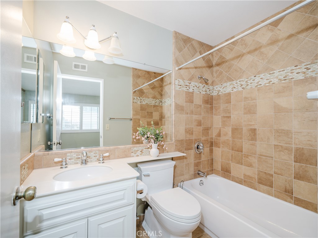 9757 Reseda Boulevard 71