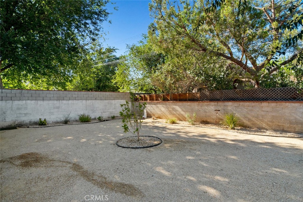 1414 W Jackman Street