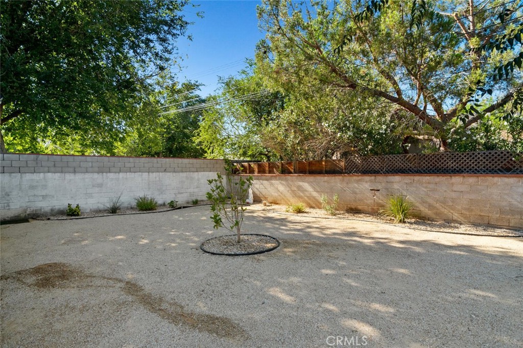 1414 W Jackman Street