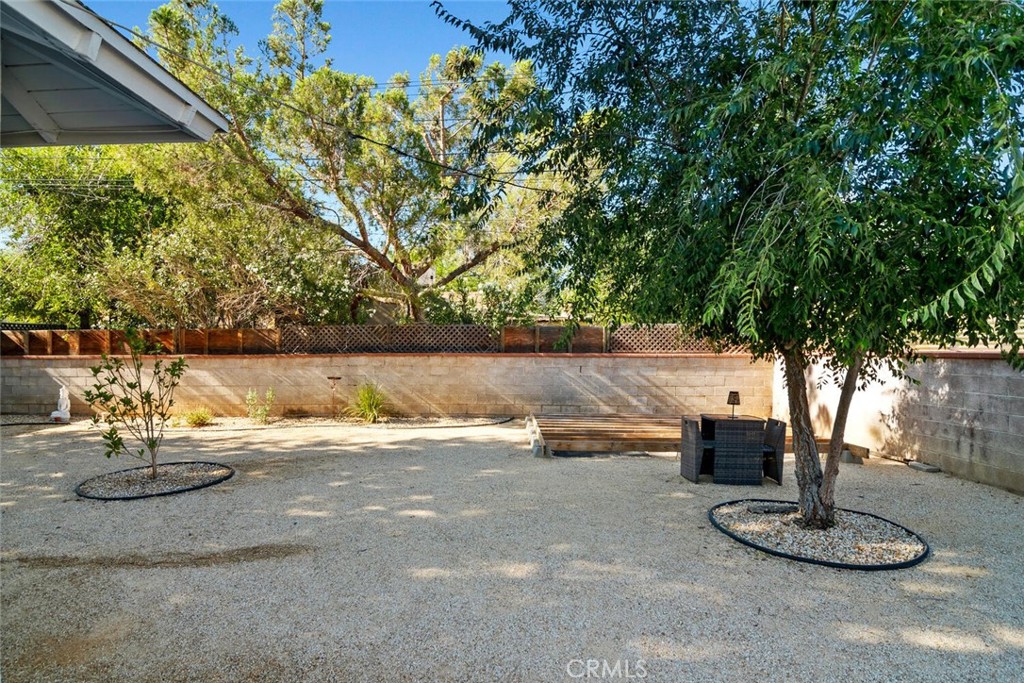 1414 W Jackman Street