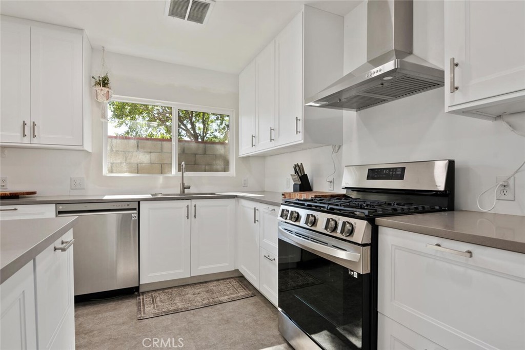 1414 W Jackman Street