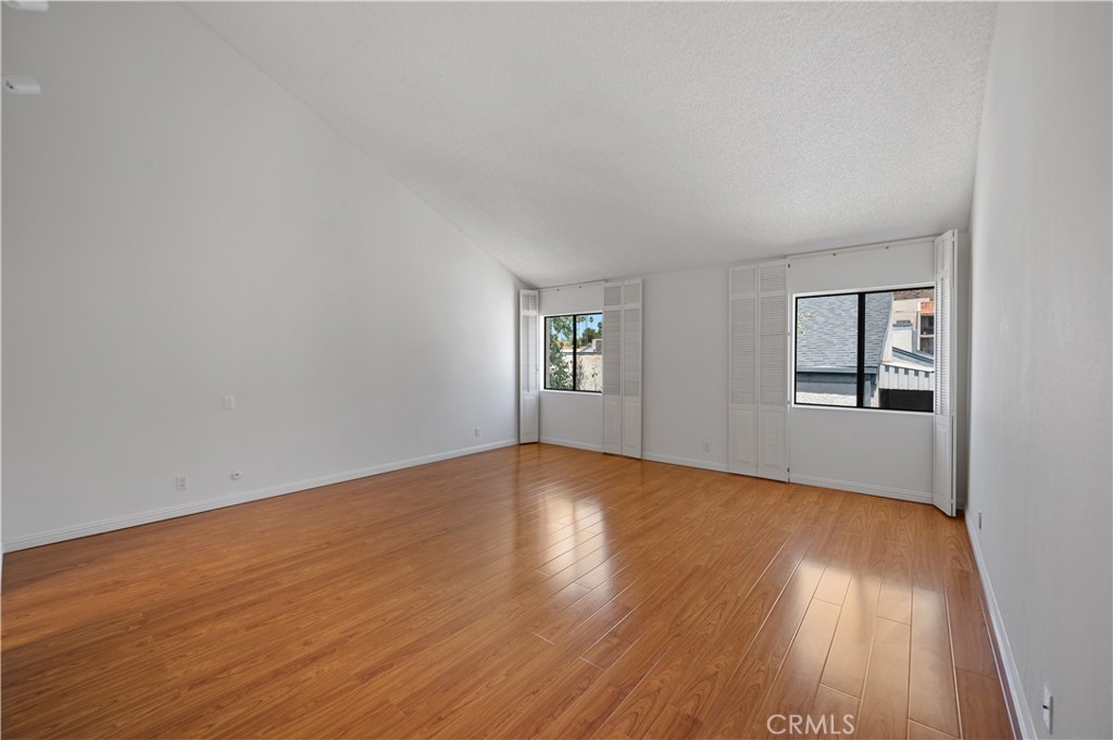 1325 Valley View Road 308