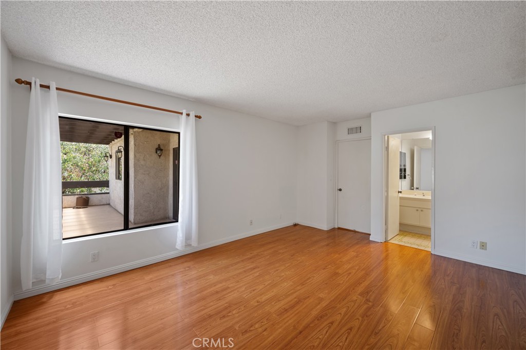 1325 Valley View Road 308