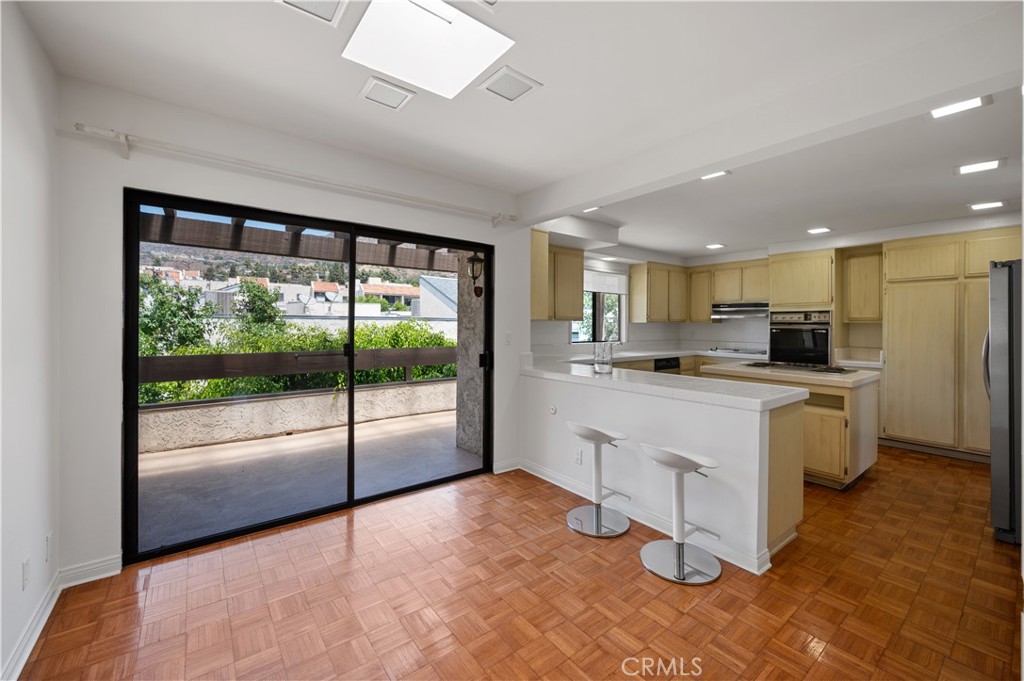 1325 Valley View Road 308