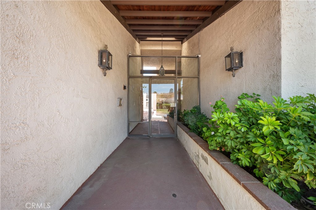 1325 Valley View Road 308