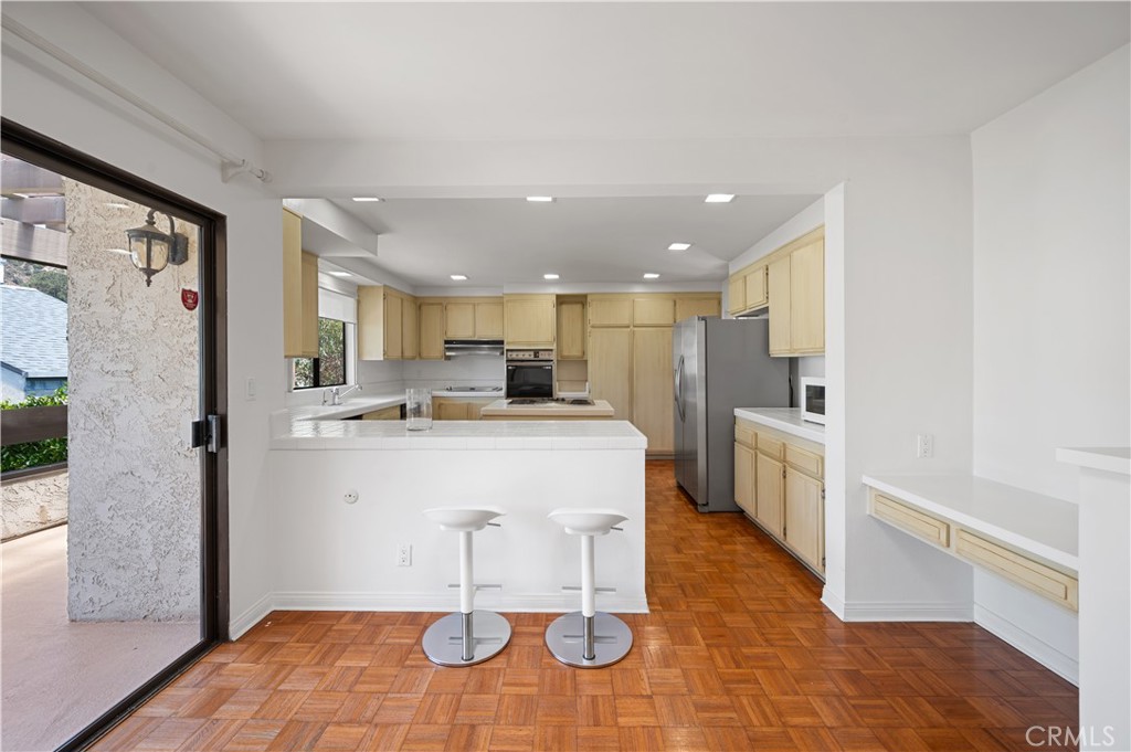 1325 Valley View Road 308
