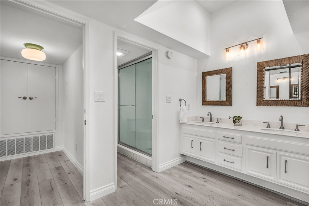1313 Valley View Road 109