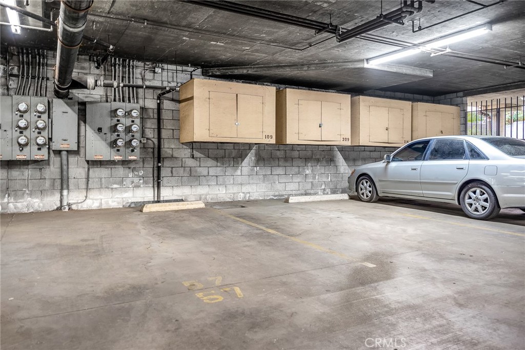 1313 Valley View Road 109