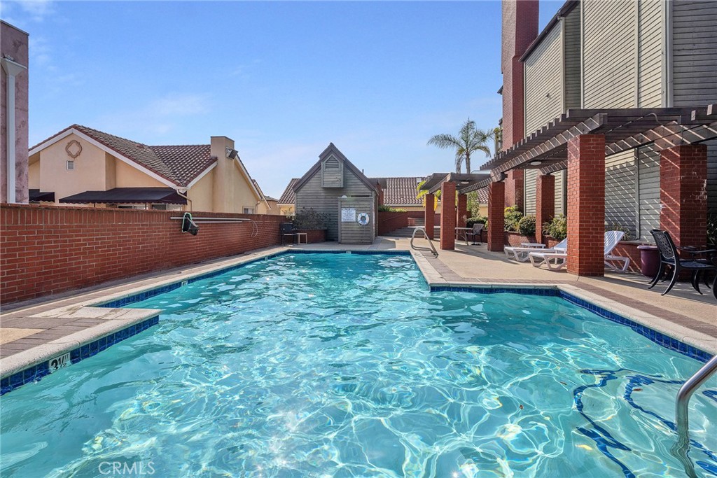 1313 Valley View Road 109