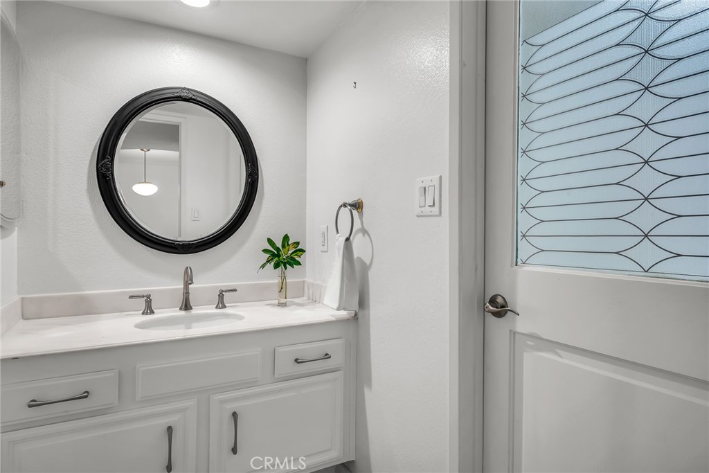 1313 Valley View Road 109
