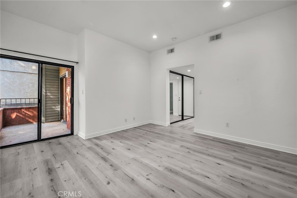 1313 Valley View Road 109