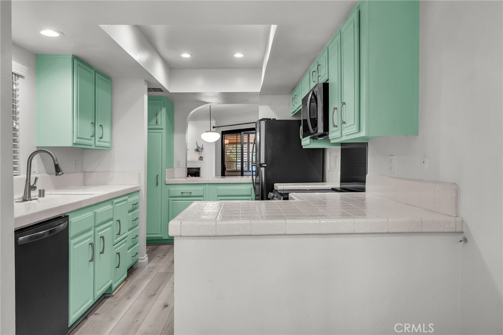 1313 Valley View Road 109