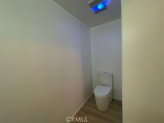 4426 Ventura Canyon 204