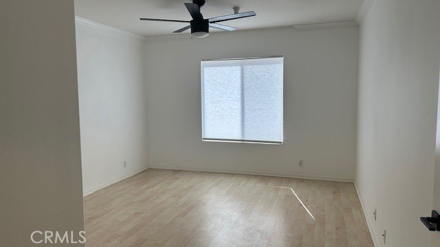 4426 Ventura Canyon 204