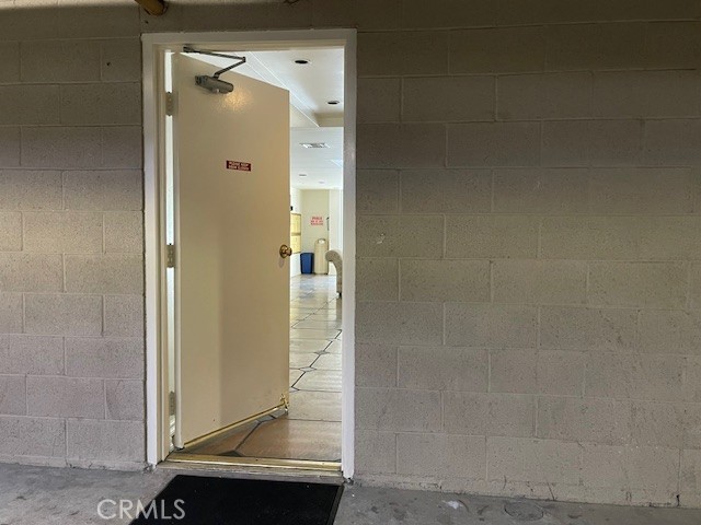 4426 Ventura Canyon 204