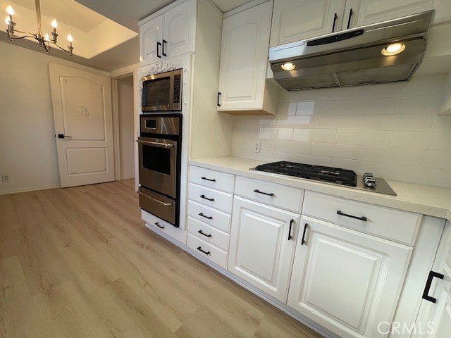 4426 Ventura Canyon 204