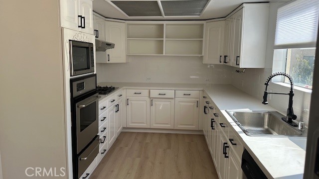 4426 Ventura Canyon 204