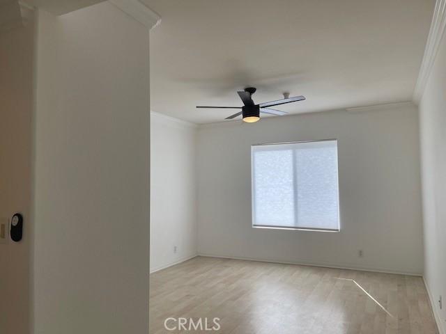 4426 Ventura Canyon 204