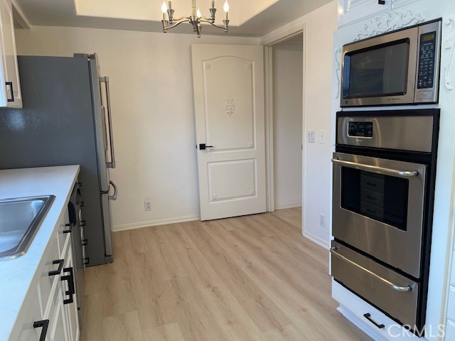 4426 Ventura Canyon 204