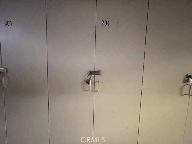 4426 Ventura Canyon 204